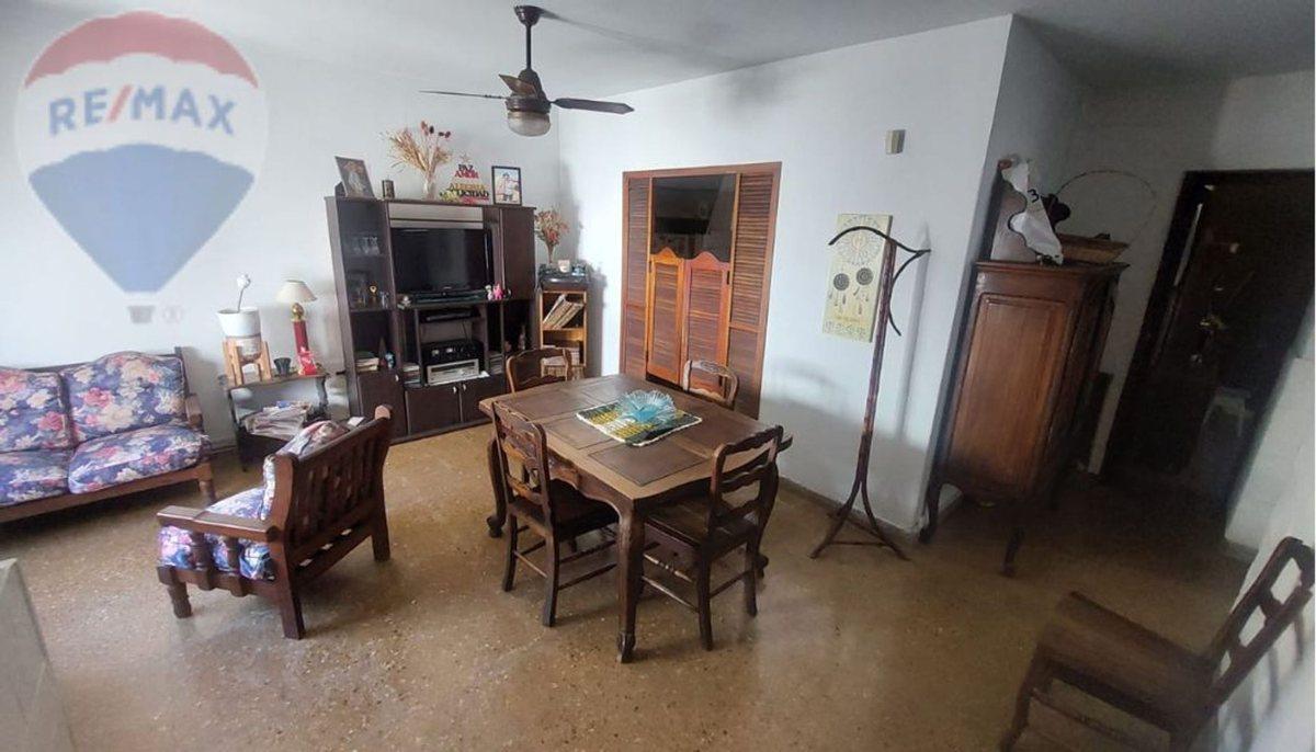 Foto de VENTA PH 4 AMBIENTES, MORON, imagen 4