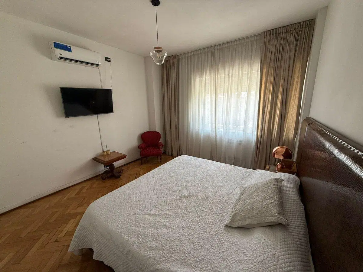 EXCELENTE DEPARTAMENTO 5 AMB CON INMEJORABLE VISTA 2