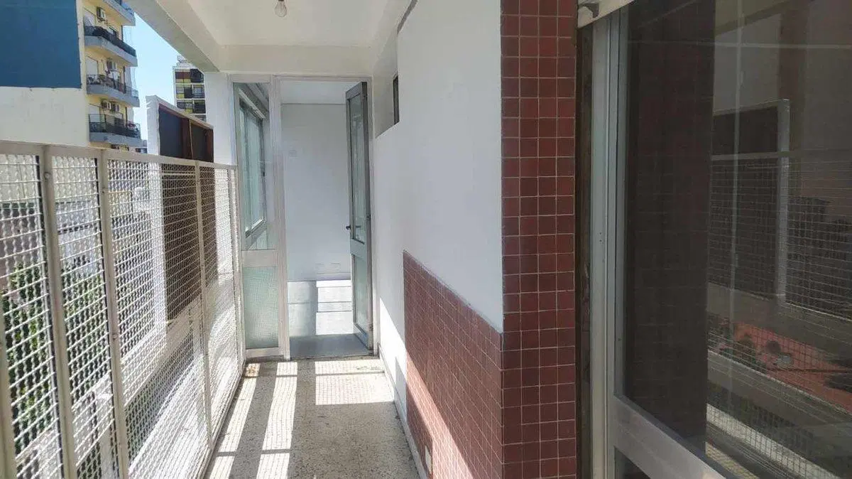 DPTO. 3 AMB. BALCON, BAULERA Y TOILETTE, APTO PROF 8