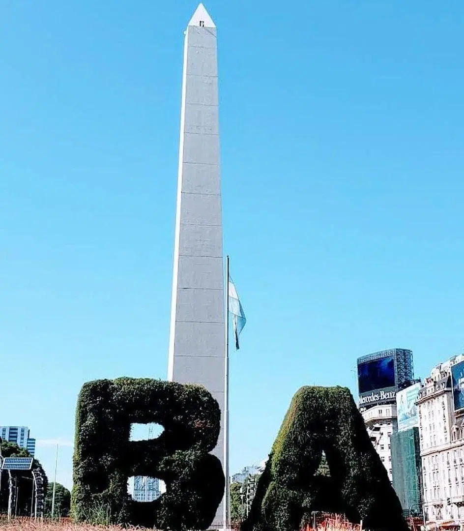 Importante local sobre AV Corrientes 3