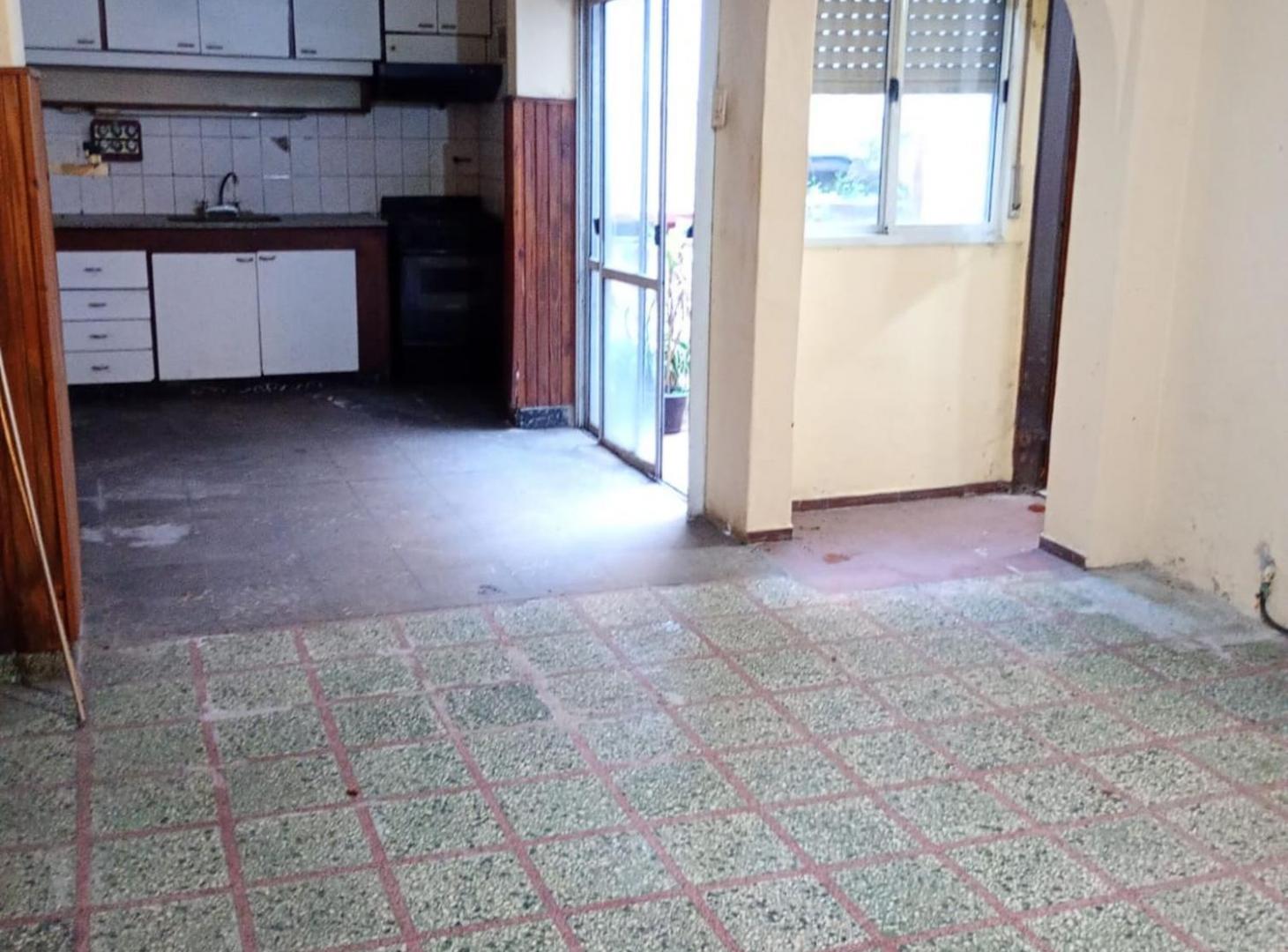 Foto de VENTA PH 3 AMB EN TAPIALES (Sin Expensas), imagen 1