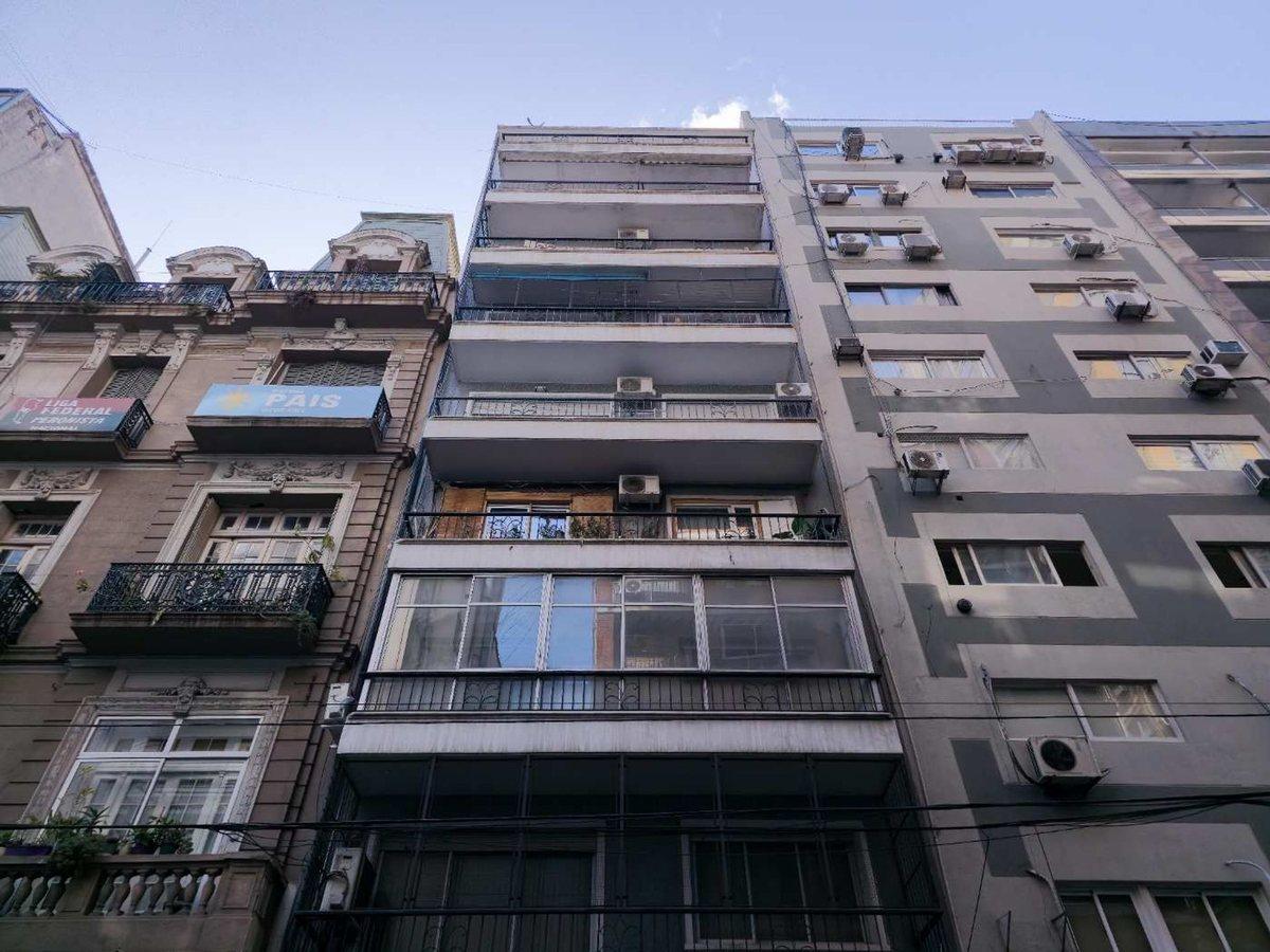 Foto de VENTA DEPARTAMENTO 3/4 AMBIENTES CON MUEBLES, imagen 5