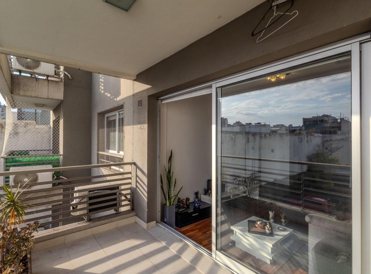 Foto de Venta departamento 2 ambientes Parque Chacabuco., imagen 4