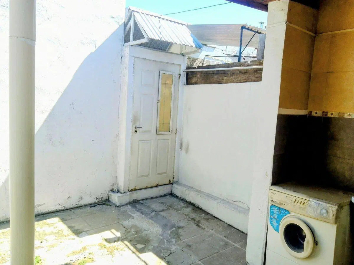 PH tipo casa con patio propio sin expensas 5