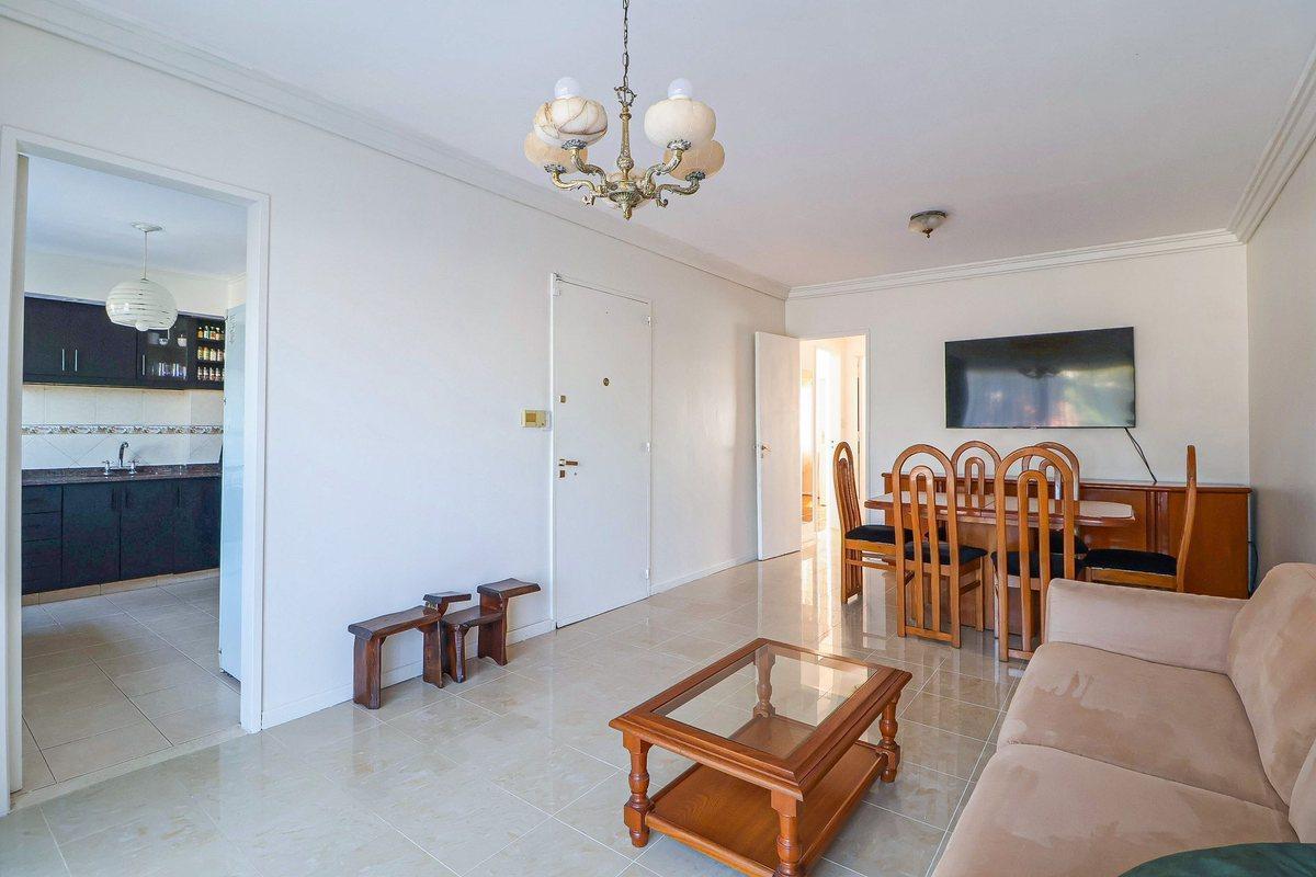 Foto de VENTA Dpto 3 Amb c/patio. Parque Chacabuco, imagen 5