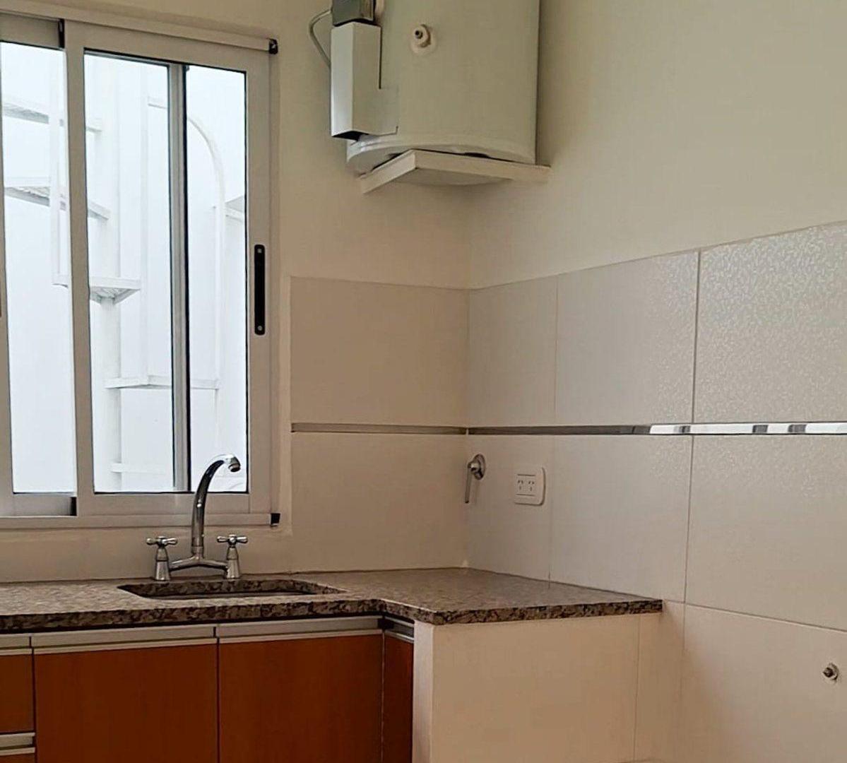 Foto de PH 3 AMBIENTES CON TERRAZA LANUSITA, imagen 5