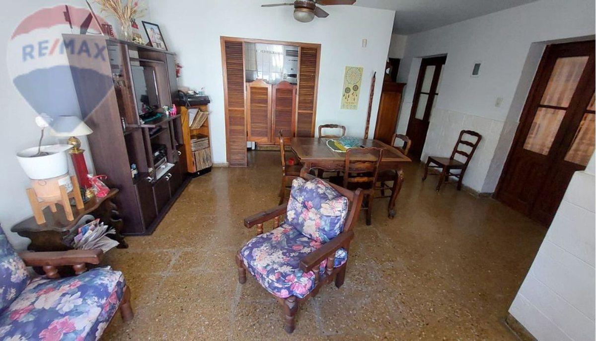 Foto de VENTA PH 4 AMBIENTES, MORON, imagen 3