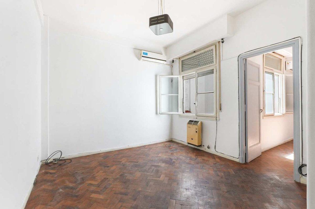 Foto de VENTA DEPARTAMETO 2 AMBIENTES ALMAGRO, imagen 2
