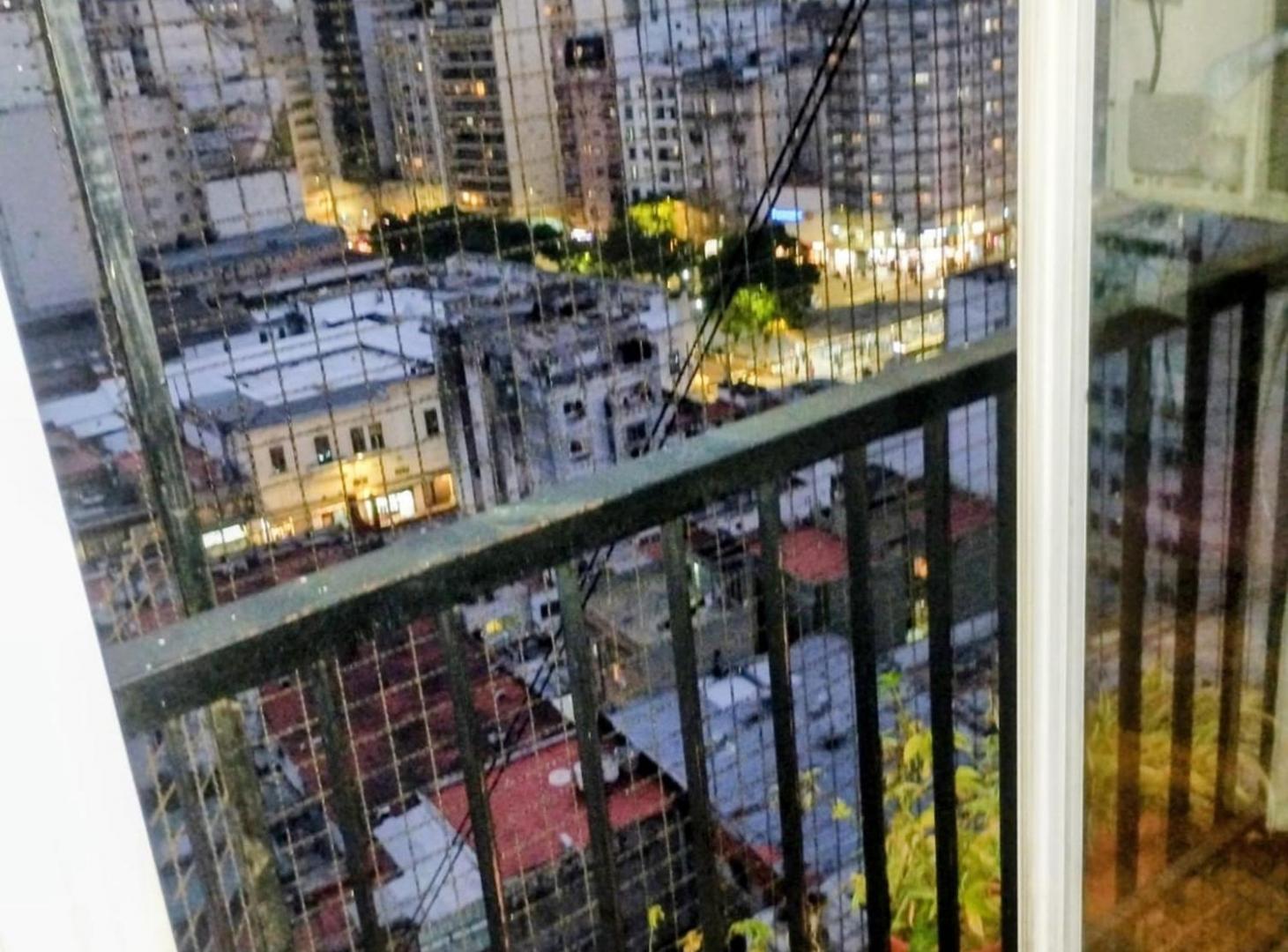 Foto de 4 AMB. MUY LUMINOSO, BAULERA Y COCHERA!!!, imagen 5