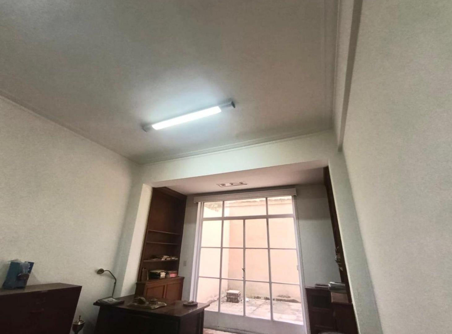 Foto de ALQUILER OFICINA C/ PATIO LUMINOSO APTO VIVIENDA, imagen 4