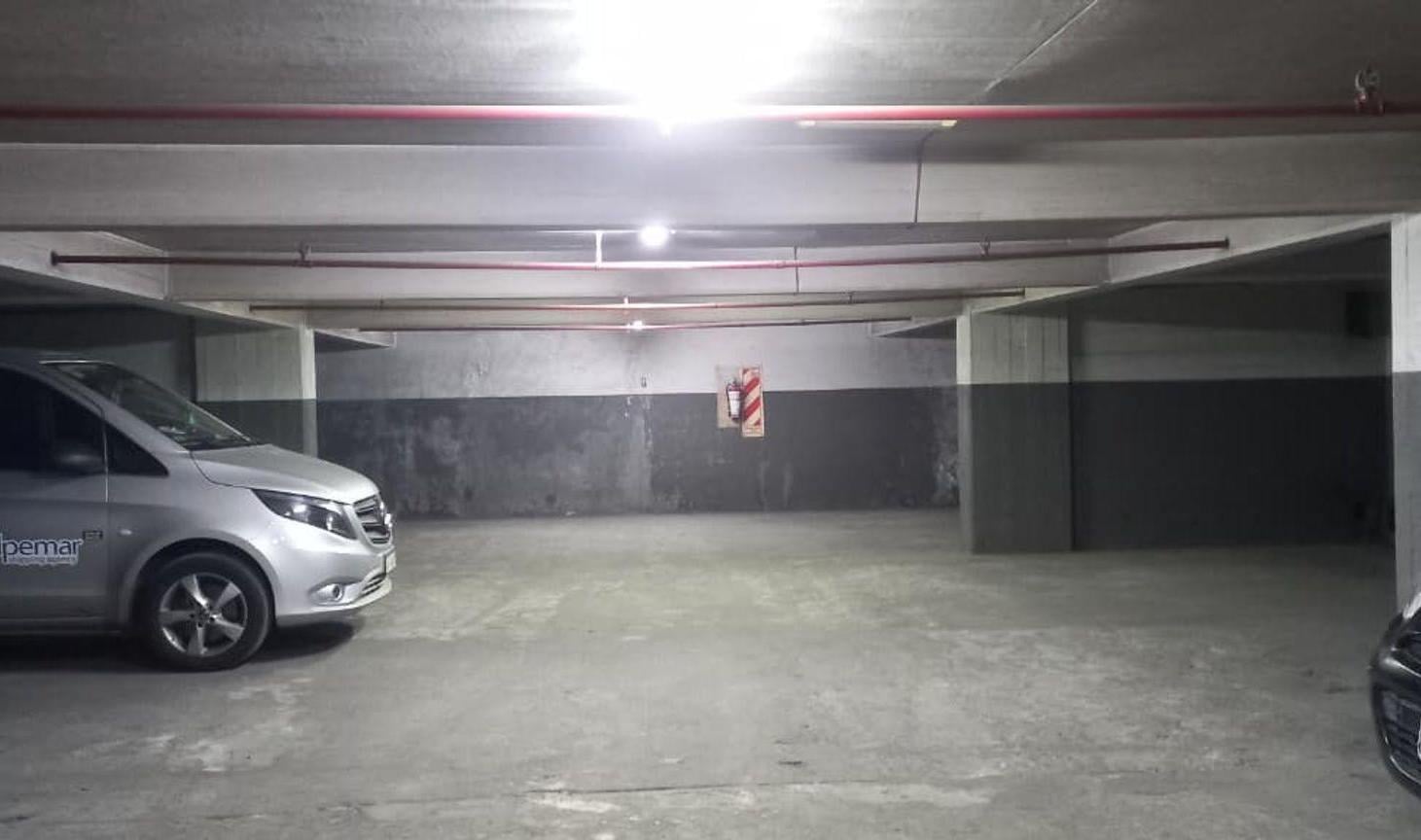 Foto de ALQUILER DE COCHERA EN SAN NICOLÁS!!!, imagen 3