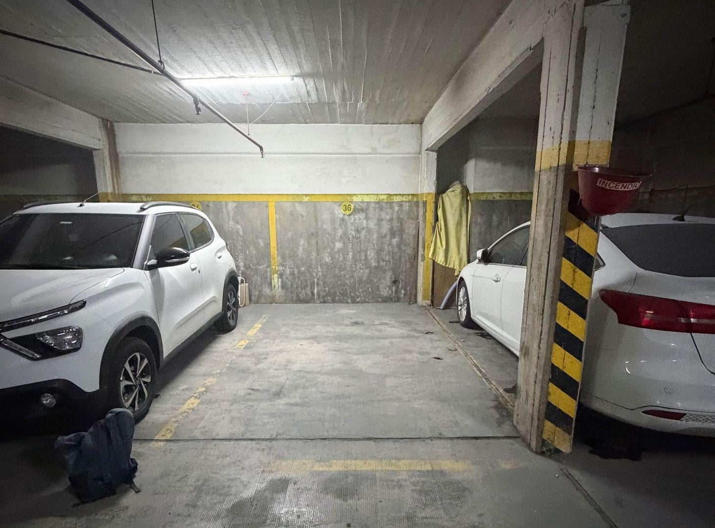 Foto de VENTA COCHERA ALMAGRO (Bajas Expensas), imagen 2