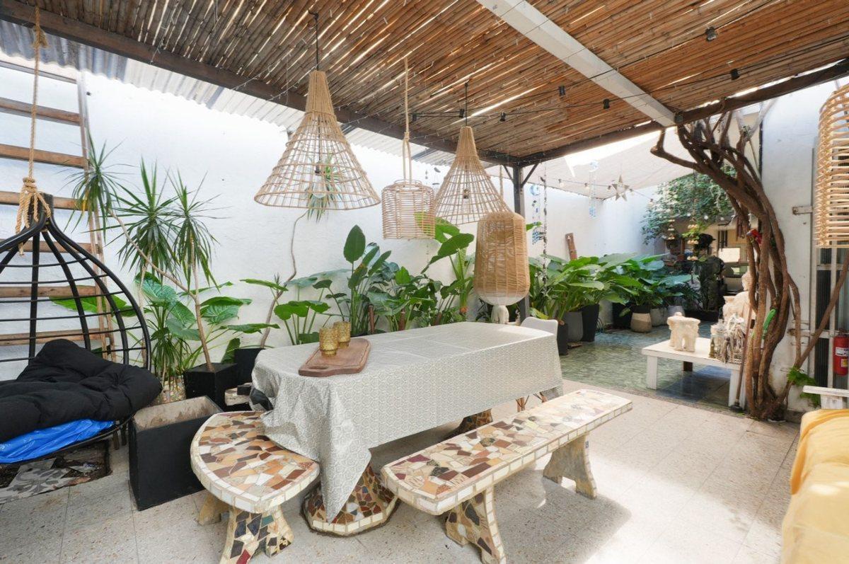 Foto de VENTA CASA 5 AMBIENTES BOEDO CON PATIO Y COCHERA, imagen 2