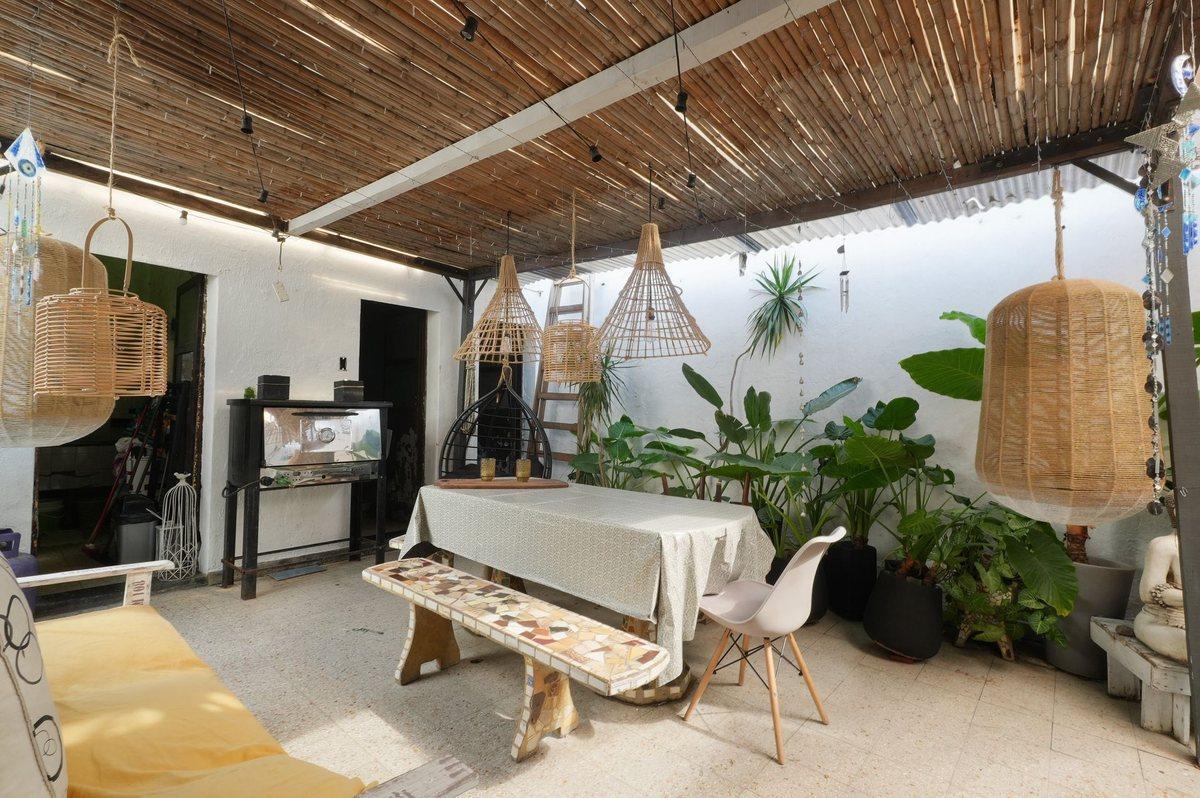 Foto de VENTA CASA 5 AMBIENTES BOEDO CON PATIO Y COCHERA, imagen 5