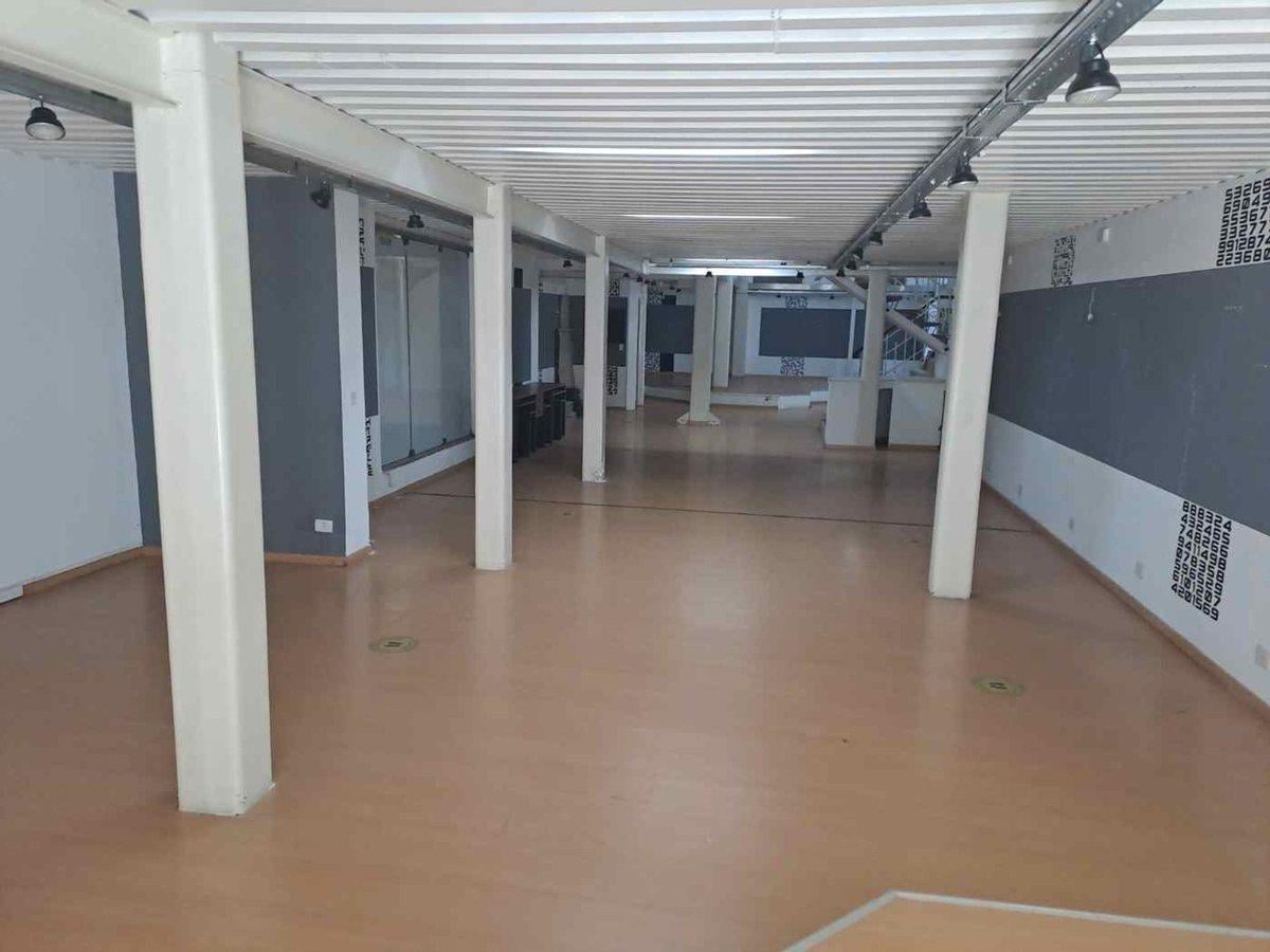 Foto de VENTA EXCLUSIVO LOCAL COMERCIAL/VIVIENDA - RETIRO, imagen 5