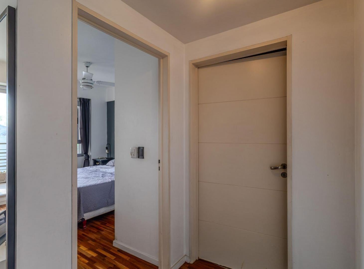 Foto de Venta departamento 2 ambientes Parque Chacabuco., imagen 2
