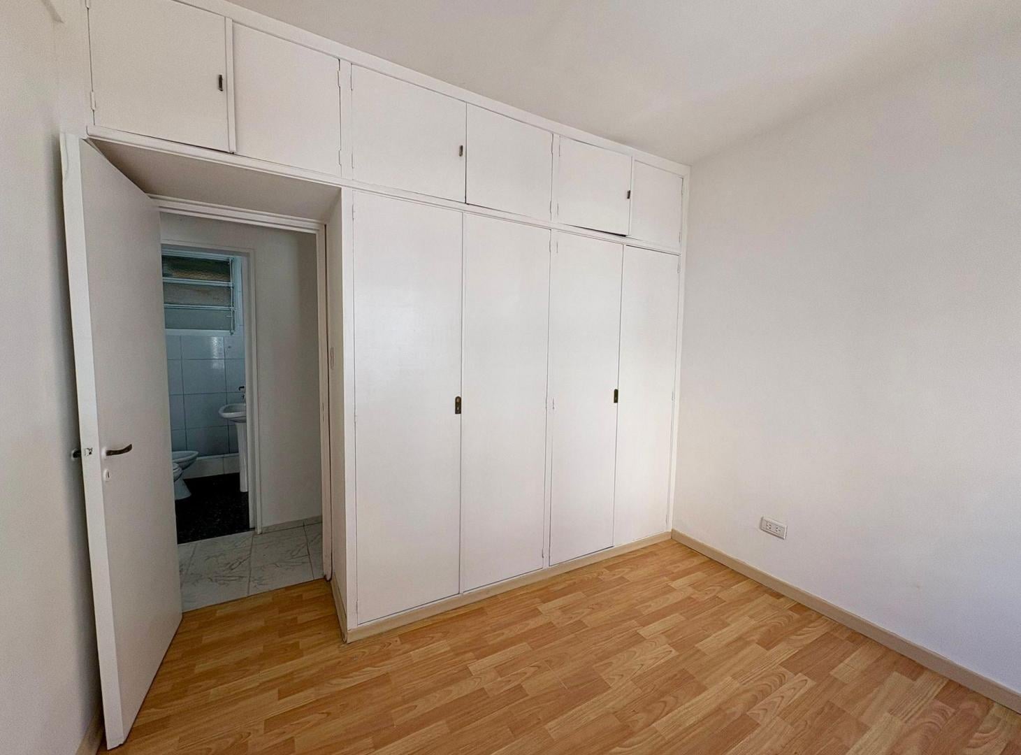 Foto de VENTA DEPARTAMENTO 3 AMB-POMPEYA (APTO CREDITO), imagen 1