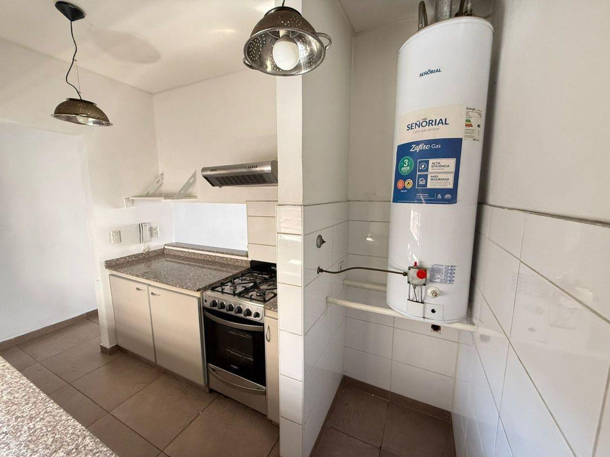 Foto de VENTA DPTO 3 AMB. EN DUPLEX CON COCHERA, imagen 3