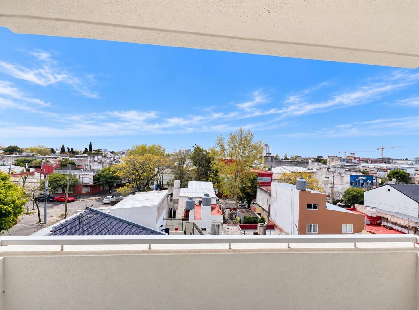 Monoambiente balcón, vista abierta y amenities