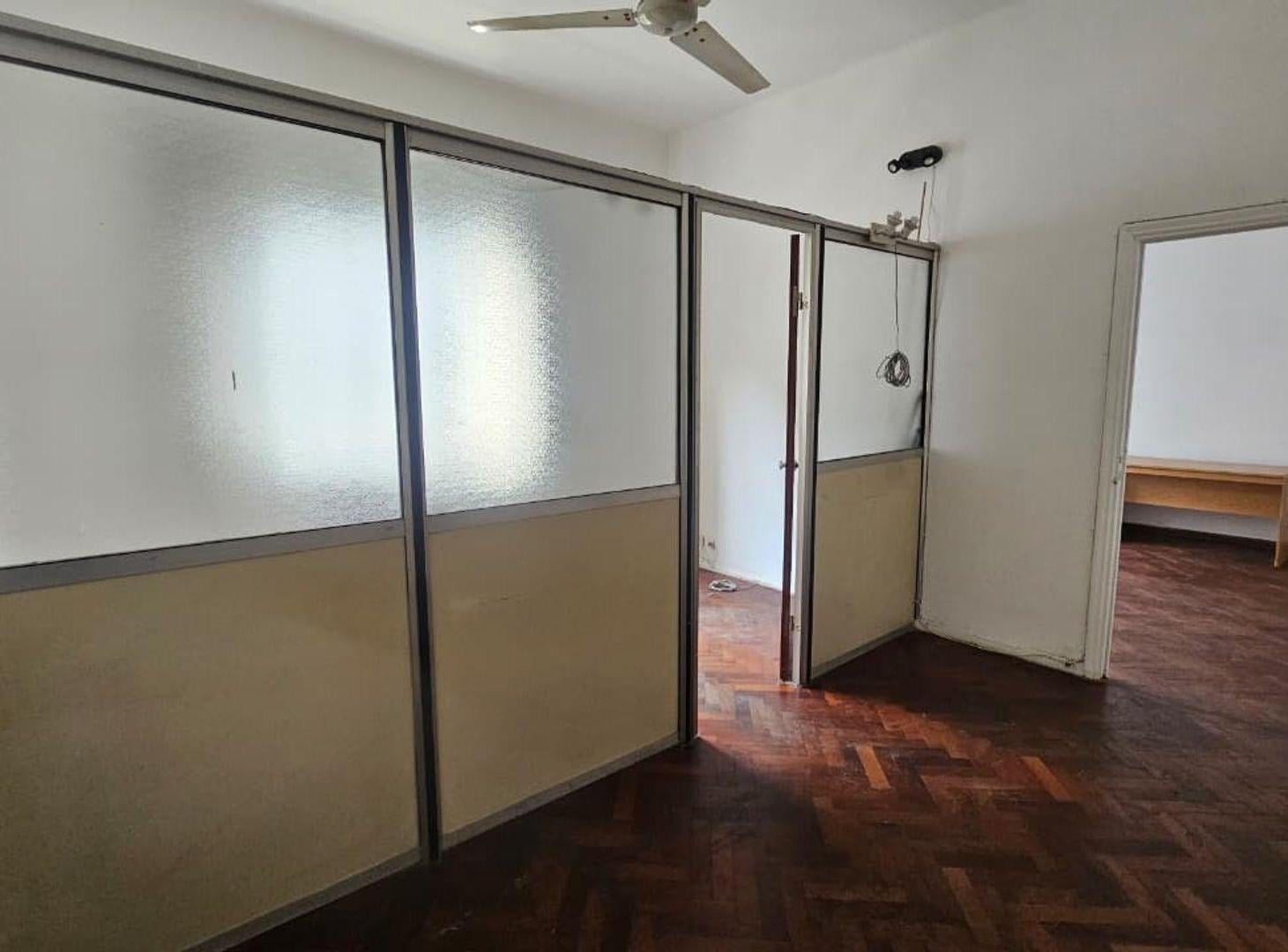 Foto de VENTA DE OFICINAS AL FRENTE SAN NICOLAS, imagen 1