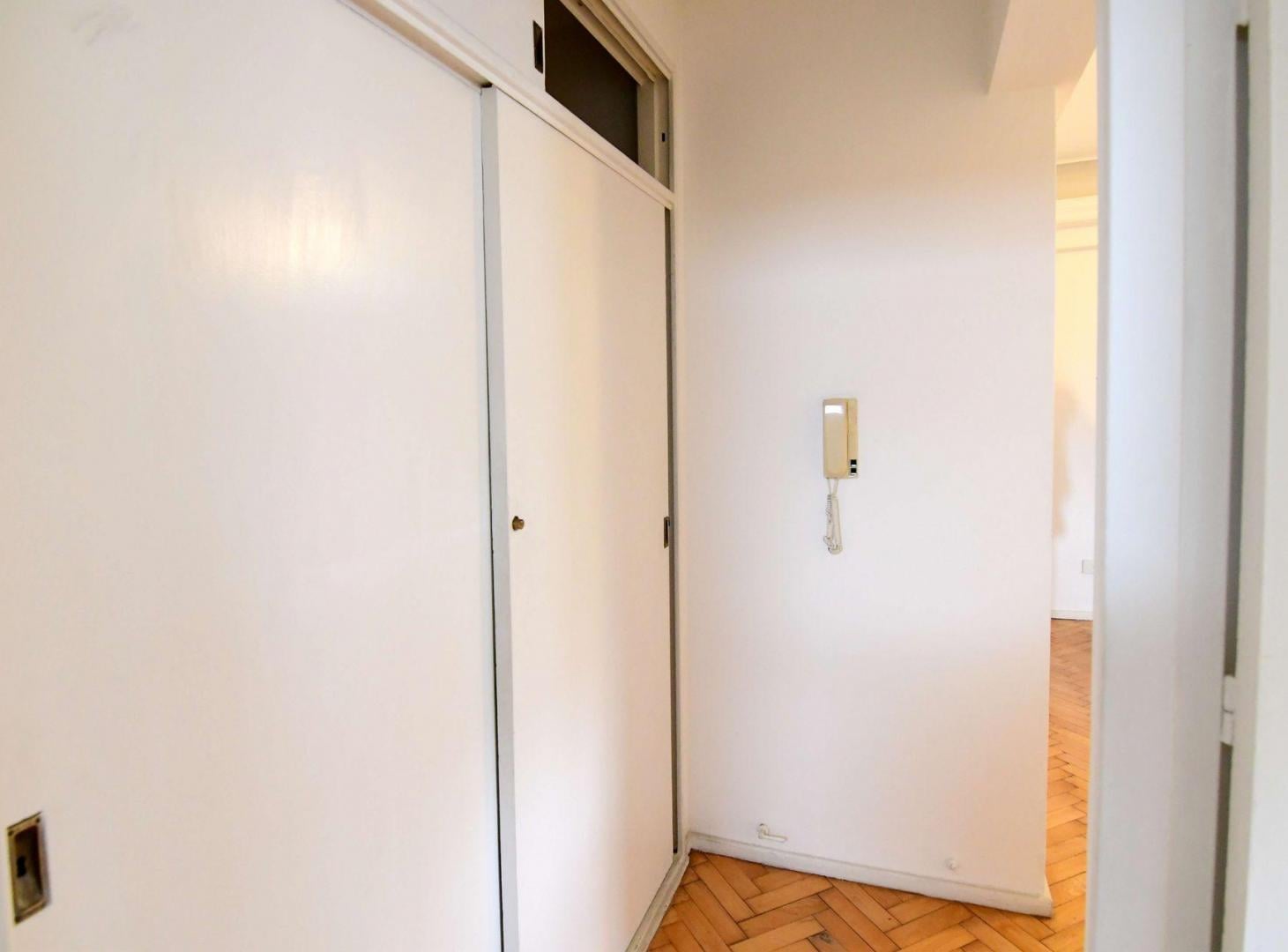 Foto de SE VENDE DEPTO 2 AMBIENTES LUMINOSO - PALERMO, imagen 3