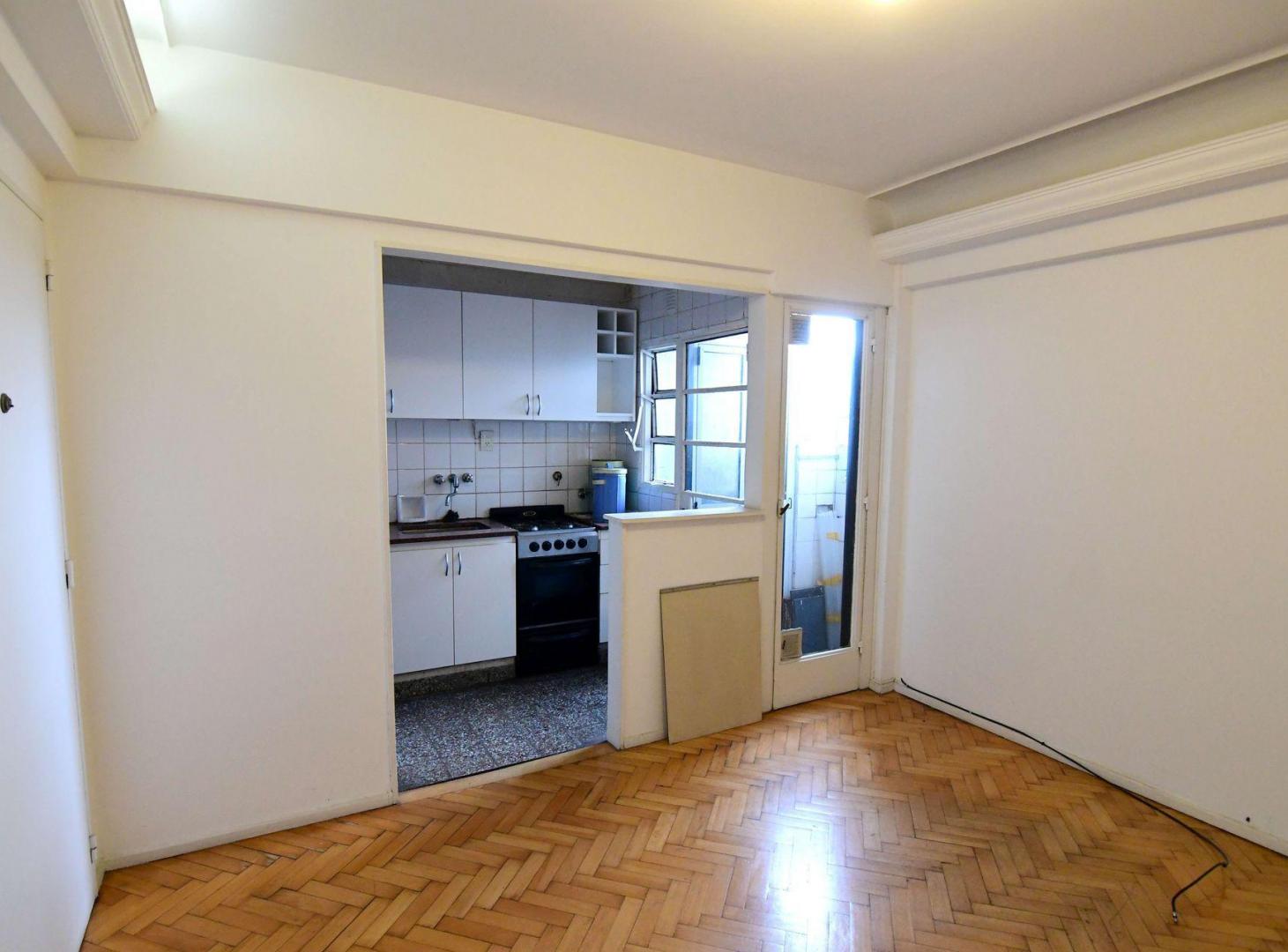 Foto de SE VENDE DEPTO 2 AMBIENTES LUMINOSO - PALERMO, imagen 2