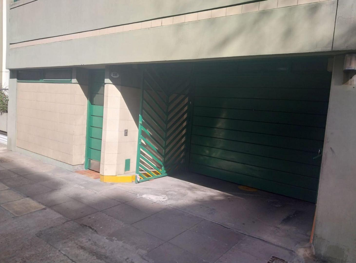 Foto de VENTA COCHERA EXCELENTE ZONA CABALLITO, imagen 5