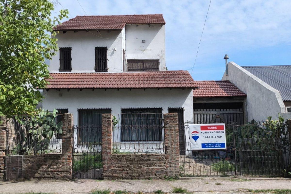 Foto de CASA EN VENTA A MTS DE LA ESTACION, imagen 1