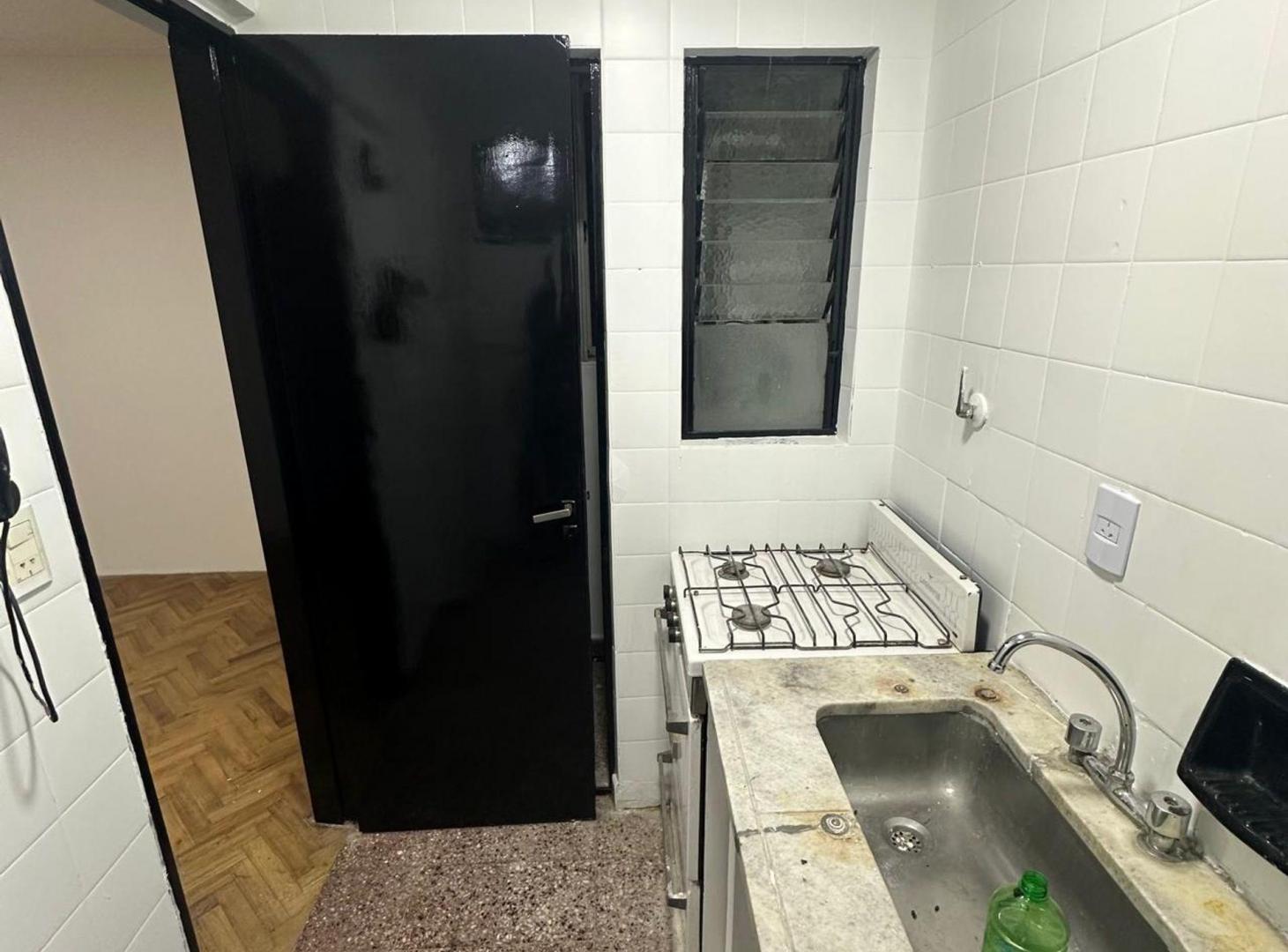 Foto de DOS AMBIENTES EN FLORESTA, imagen 5