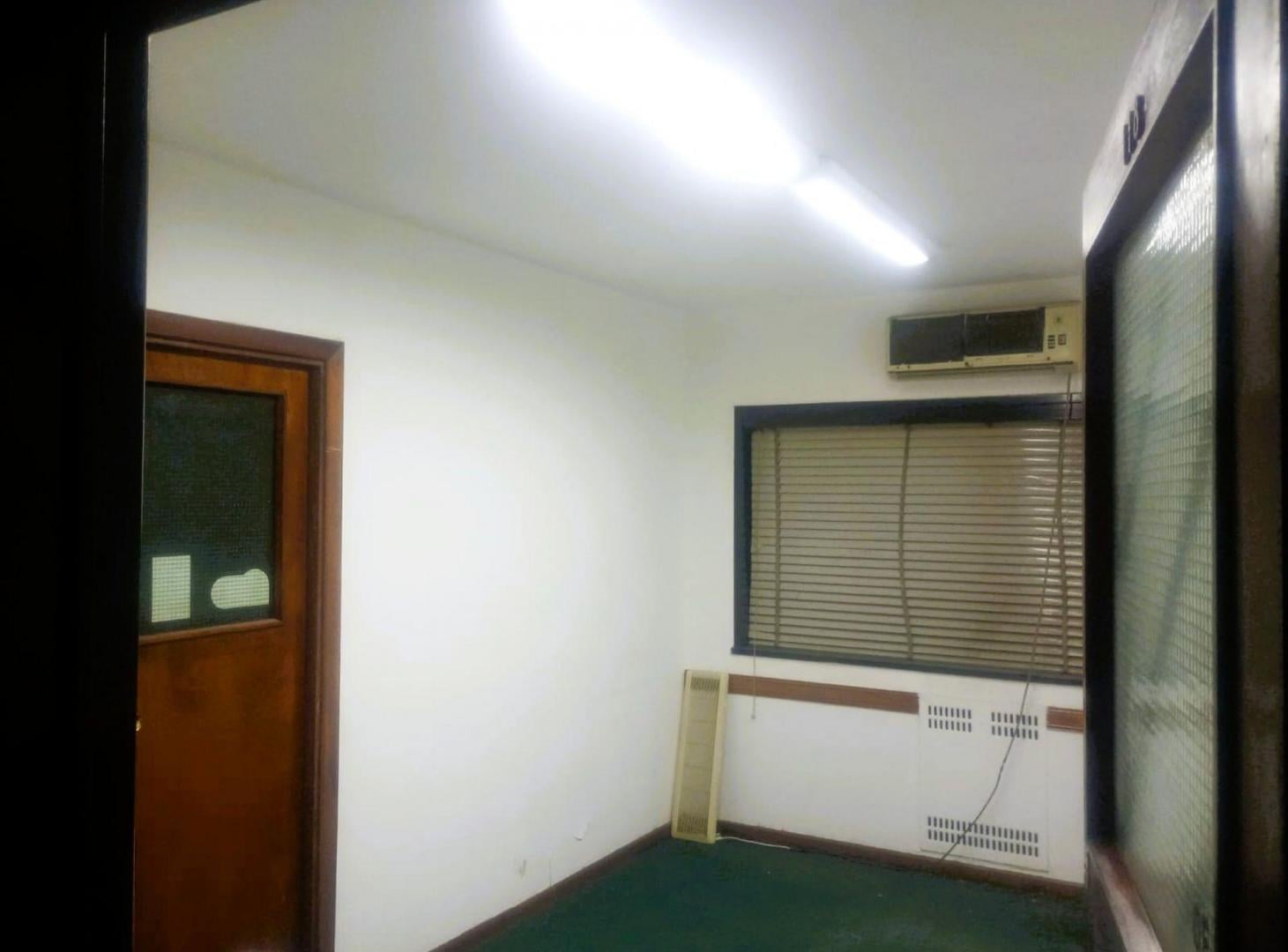 Foto de VENTA DE OFICINA EN MICROCENTRO, imagen 2