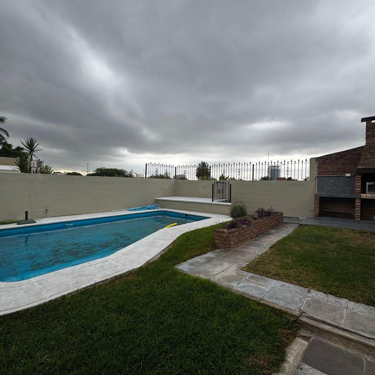 Excelente Casa 4 Dorm. Barrio Paso de Los Andes 4