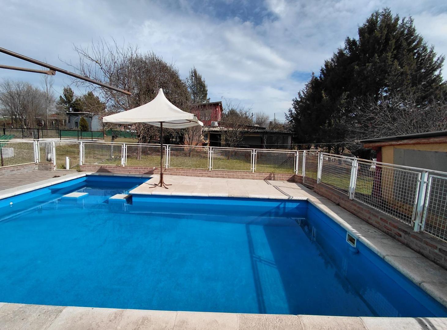 Foto de Casa en Venta. 4 Dormitorios. Con Pileta. Potrero de Garay. Escritura., imagen 4