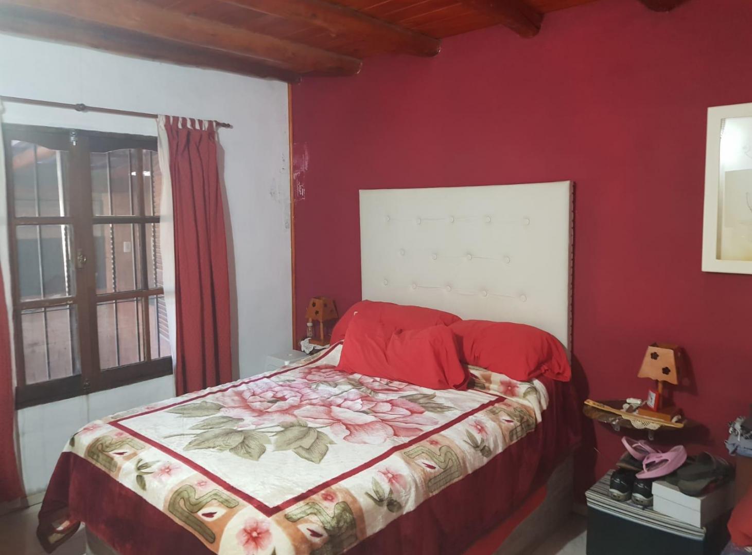 Foto de Casa en Venta. 4 Dormitorios. Con Pileta. Potrero de Garay. Escritura., imagen 2