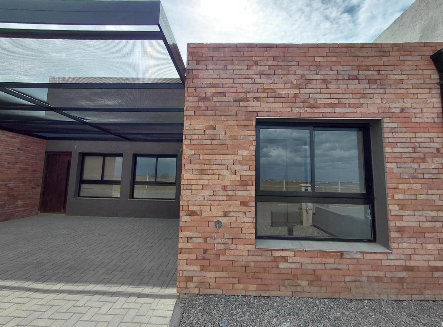 Foto de Dúplex en venta. Planta Baja. 2 Dormitorios. Manantiales., imagen 3