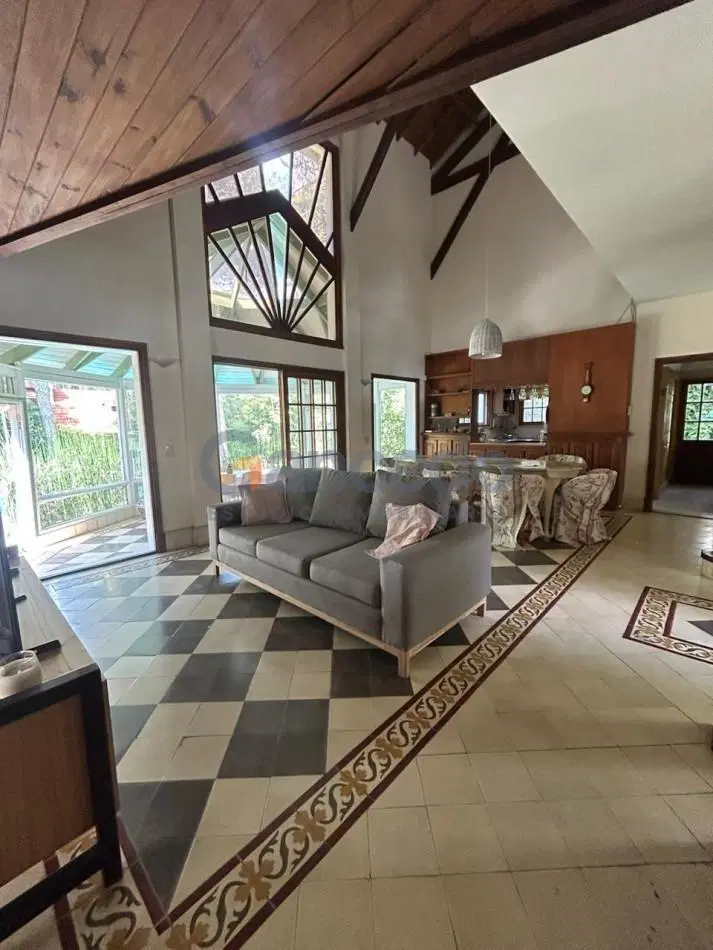 Casa en venta con pileta Pinamar Golf Nuevo 4