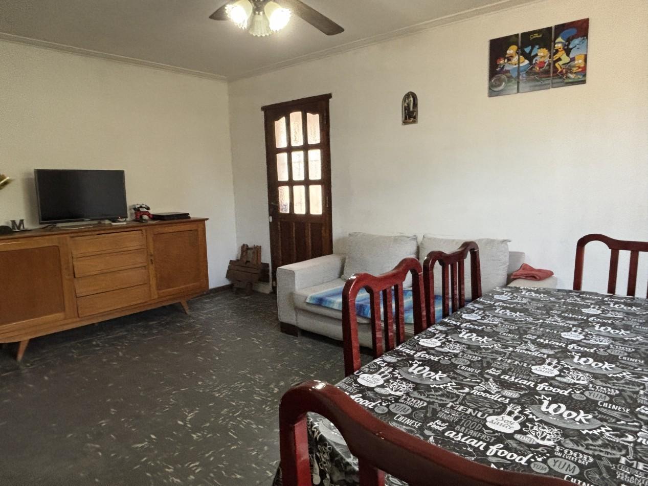 Foto de VENTA CASA DE 4 AMBIENTES - BARRIO 9 DE JULIO, imagen 4
