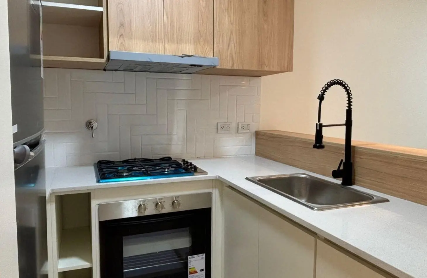 VENTA DEPARTAMENTO 3 AMB CON BALCON A LA CALLE TOTALMENTE RECICLADO - MACROCENTRO - MAR DEL PLATA 8