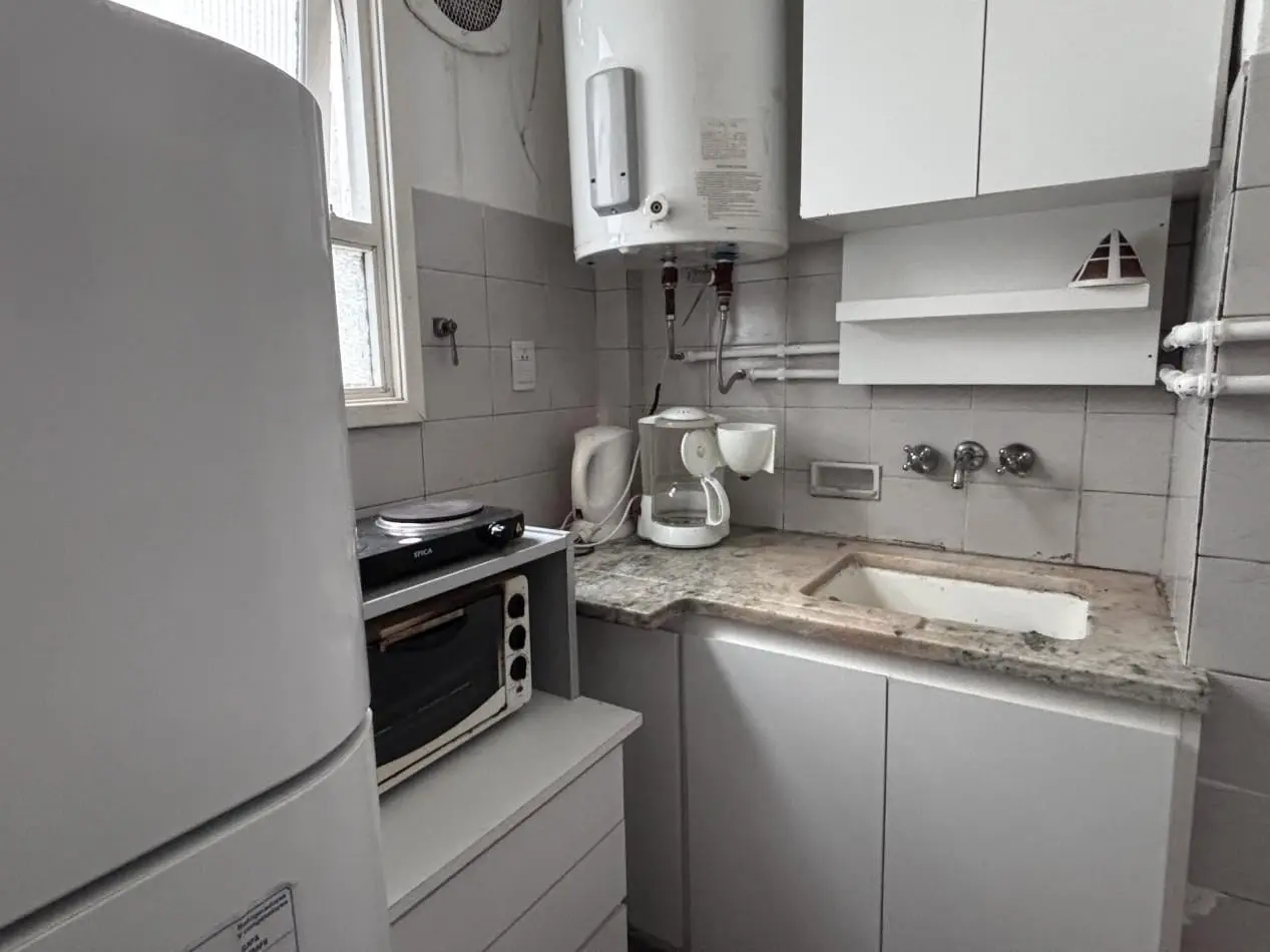 ALQUILER POR 24 MESES. DEPARTAMENTO MONOAMBIENTE. ZONA PLAZA COLON. 5