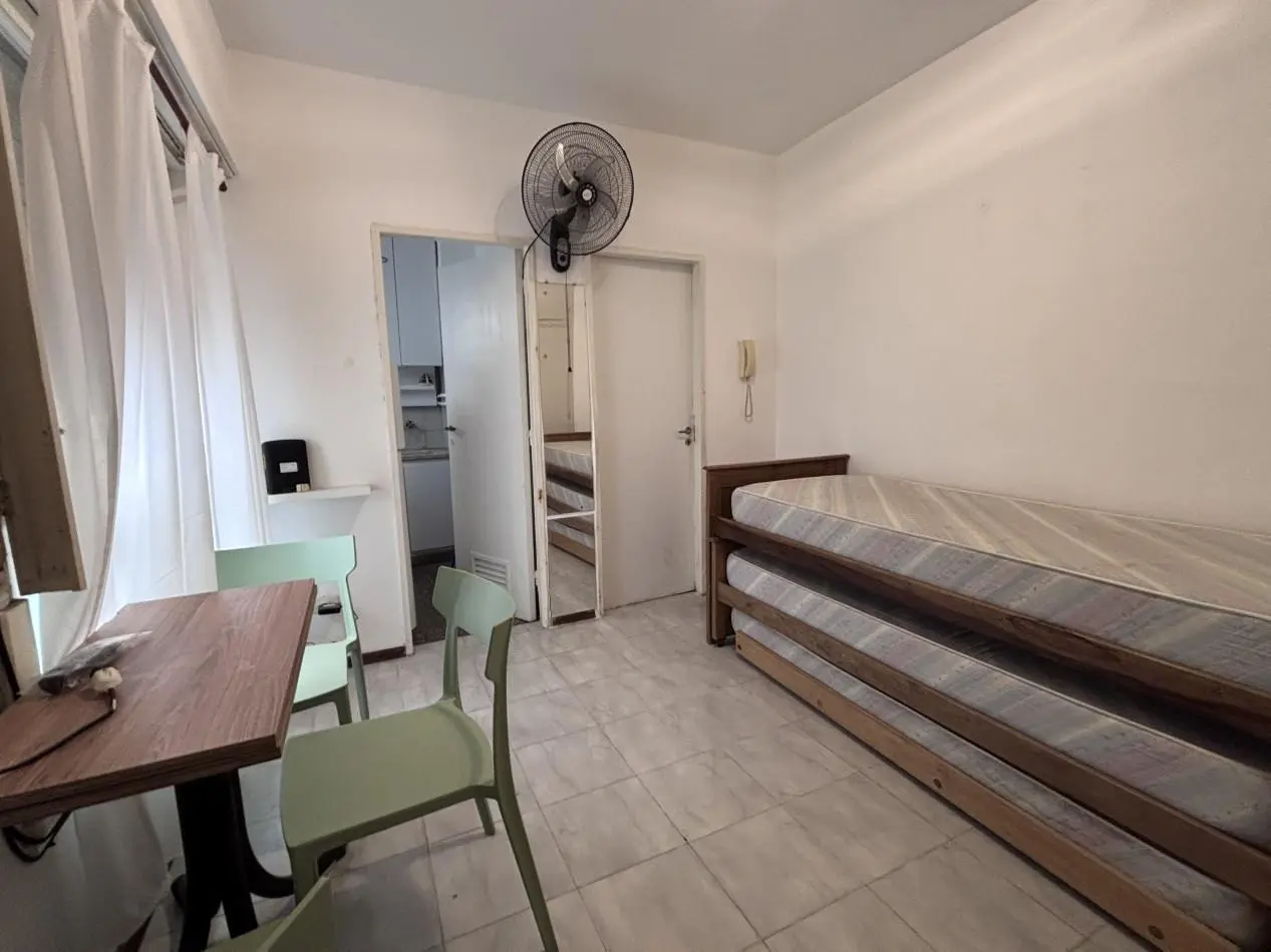 ALQUILER POR 24 MESES. DEPARTAMENTO MONOAMBIENTE. ZONA PLAZA COLON. 4