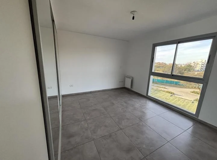 Alquiler, Depto 2 dorm, 2 baños, Seguridad, SUM, Manantiales 3