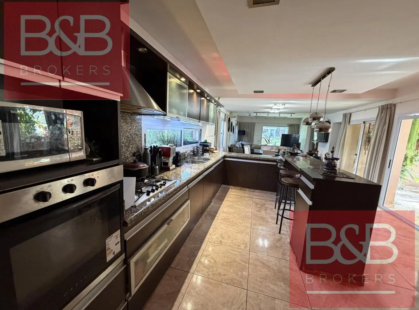 Venta, Casa 3 dorm, 4 baños, Pileta San Isidro 4