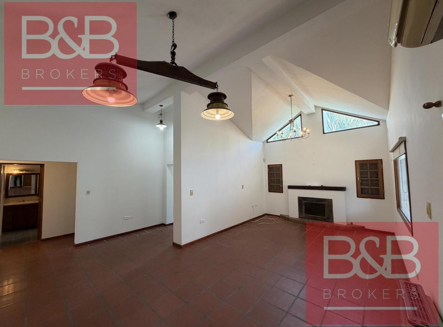 Foto de Venta, Casa en PB, 3 dorm, 2 baños, Pileta, Apta Credito, Villa Allende, imagen 4