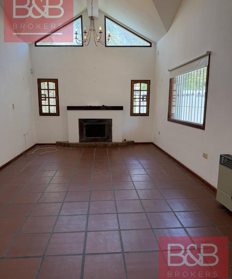 Foto de Venta, Casa en PB, 3 dorm, 2 baños, Pileta, Apta Credito, Villa Allende, imagen 5