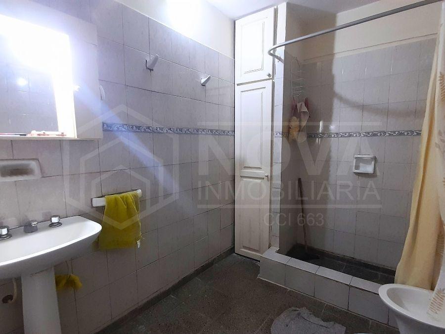 Casa en Venta - 2 Dorm. - B°america, Rqta 2