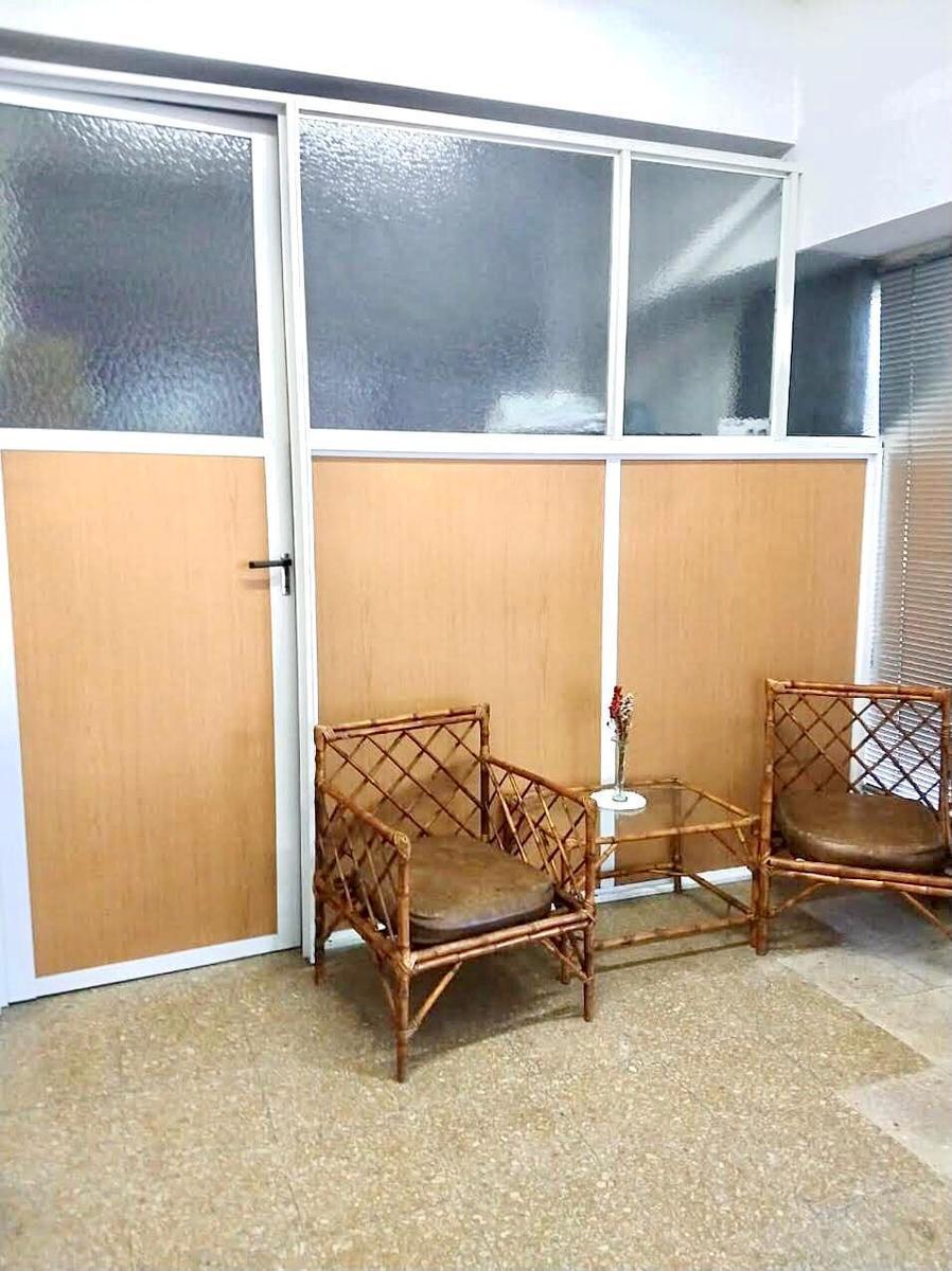 Foto de Local/Oficinas EN VENTA! 45.000 USD! Zona Centro de Justicia Penal, imagen 4