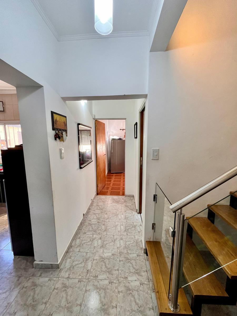 Foto de Casa en Venta - 3 Dorm. 3 Baños - Garage - Pileta - Patio - 285 m², imagen 3