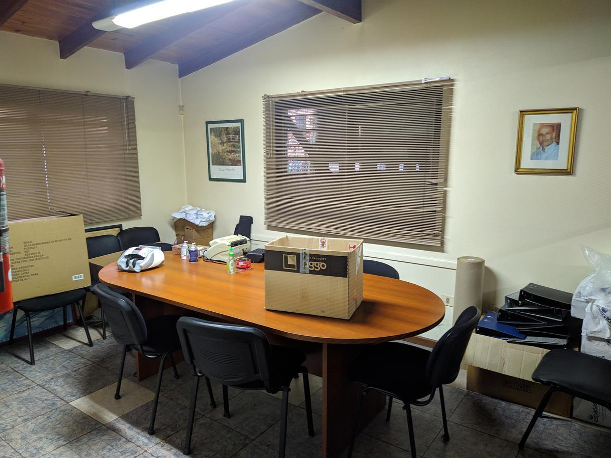 Terreno C/galpón y Oficinas en Zona Centro - Ideal Constructoras 4