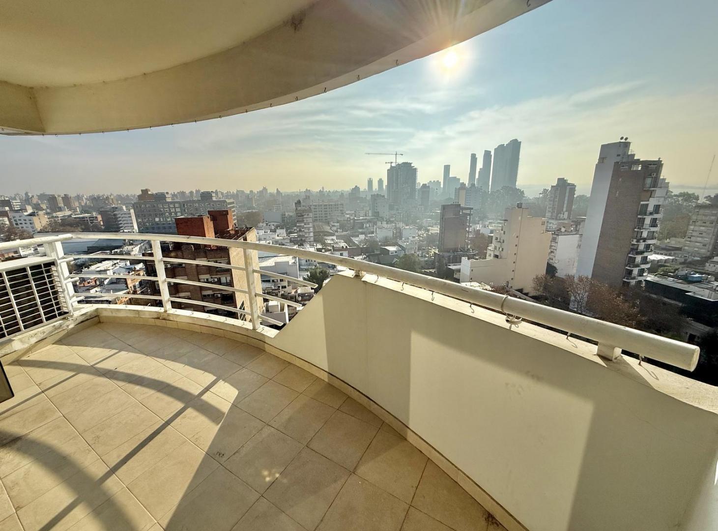 Foto de DEPTO SOBRE OROÑO - 3 DORMITORIOS - 2 COCHERAS - ZONA RÍO - EN VENTA, imagen 5