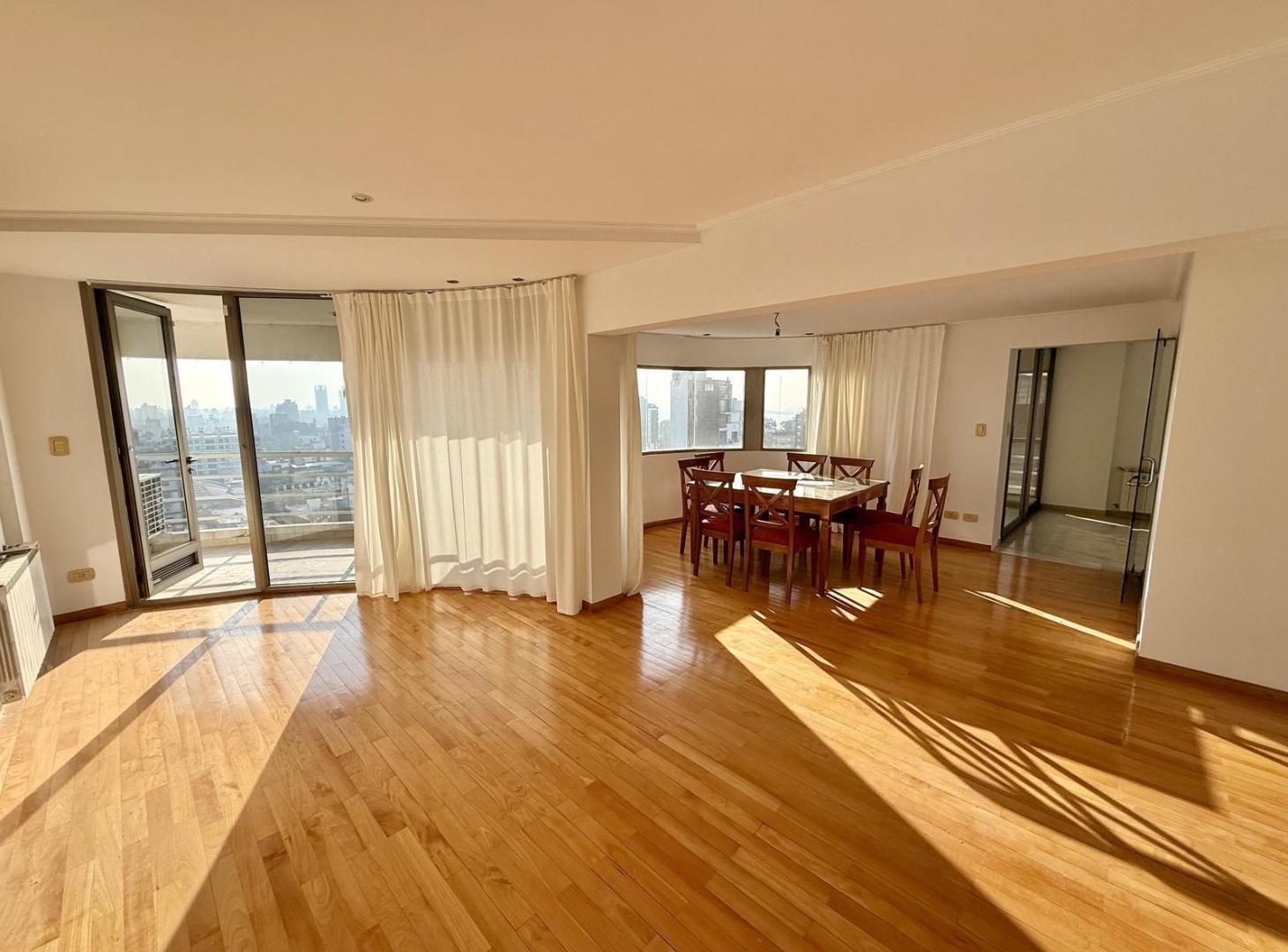Foto de DEPTO SOBRE OROÑO - 3 DORMITORIOS - 2 COCHERAS - ZONA RÍO - EN VENTA, imagen 1