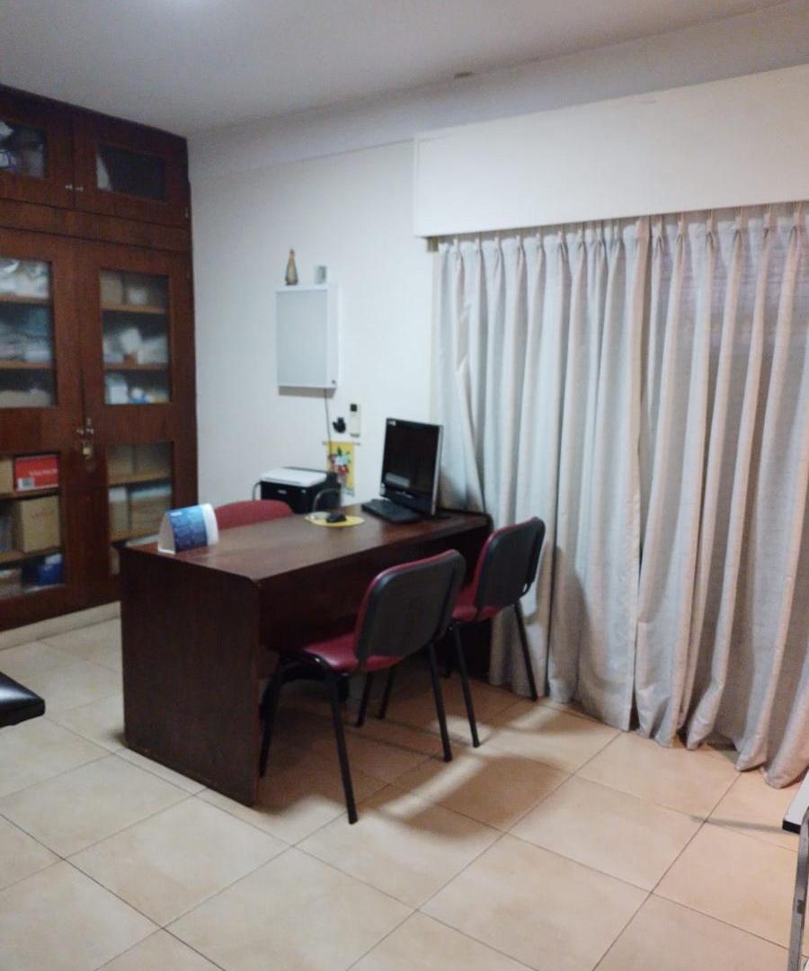 Foto de Local COMERCIAL IDEL CLINICA EN ZONA SUR, imagen 4